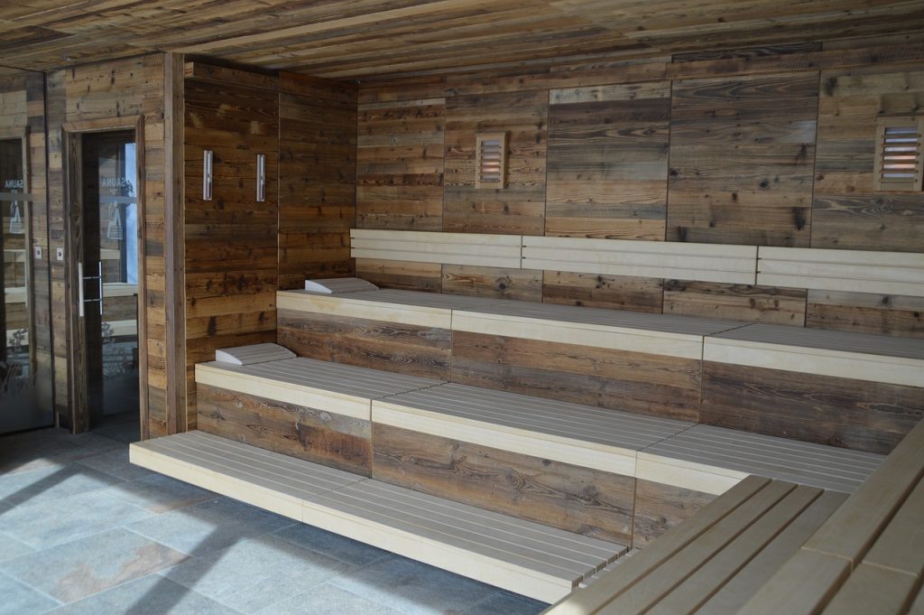 wood style sauna